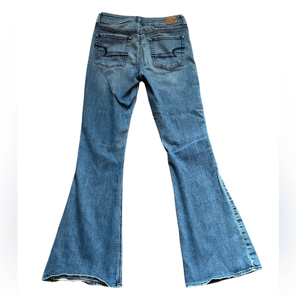 AMERICAN EAGLE HIGH RISE BOOTCUT STRETCHY JEANS - Picture 2 of 3
